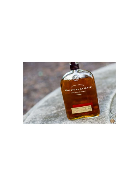 Woodford Reserve Distillers Select — Buy Online | Caskworth Premium Whisky