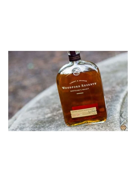 Woodford Reserve Distiller's Select — Premium Whisky at Caskworth